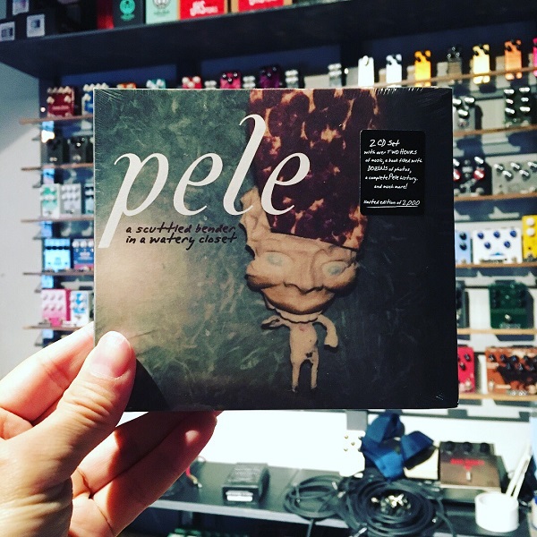 ポップス+ロック(洋楽) Pele a scutteld bender in a watery close PELE - A Scuttled Bender In A Watery Closet - Amazon.com Music