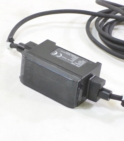 未使用 KEYENCE デジタル超音波センサ アンプユニット FW-V20 FA機器ドットコム / FW-V20 デジタル超音波センサ アンプ