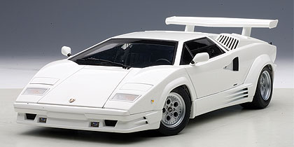 AUTOart 1/18 LAMBORGHINI COUNTACH 25th ANNIVERSARY EDITION