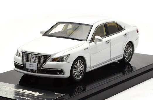 1/43 Wits　トヨタ　クラウンロイヤルサルーン　ミニカー　ホワイトパール 楽天市場】ラックス 1/43 トヨタ クラウン ハイブリッド