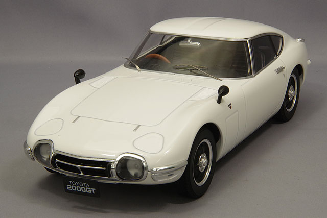 ファースト18 1/18 トヨタ 2000GT ホワイト | すべての商品 
