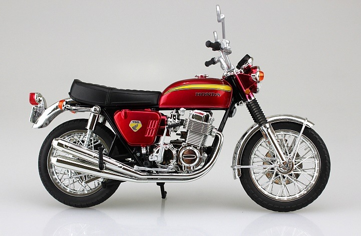 アオシマ　1/12 ホンダCB750 レッド＆ブルー　2台 青島文化教材社 アオシマ 1/12 ホンダ RC04 CB750F ボルドール2