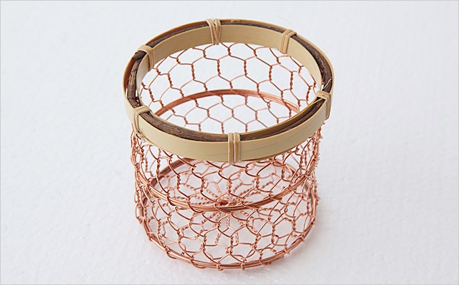 銅で編んだ舟形お絞り入れ　3ケ 銅で編んだ舟形お絞り入れ 3ケ おしぼり入れ（銅） 【受注生産品】 |