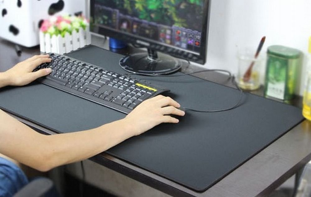 学マス 109 デスクマット 黒 楽天市場】デスクマット 黒 キーボードマット マウス対応 desk