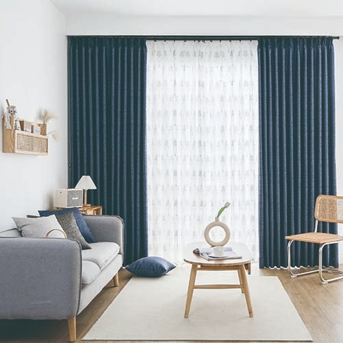 【オーダー】遮光3級裏地付 モダン 無地調の形状記憶付 CJ34436(ブルー)