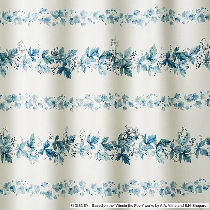 【EC限定】DISNEYディズニーホームシリーズ 遮光2級 M1110 POOH/Wreath/プー/リース（ブルー）