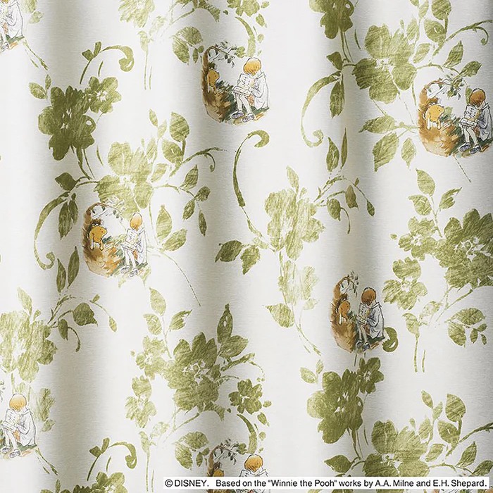 【EC限定】【1.5倍ヒダオーダー】DISNEYディズニーホームシリーズ 遮光1級 M1112 POOH/Story/プー/ストーリー（グリーン）