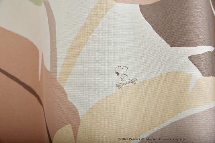 EC限定】PEANUTS 遮光2級 P1054 SNOOPY/スヌーピー/Wild leaf/ワイルド