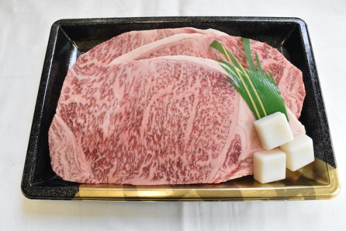 【肉のカジ】●A5ランク●常陸牛 サーロインステーキ　９００ｇ（３００ｇ×３枚）
