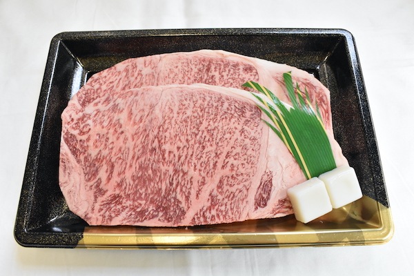 【肉のカジ】●A5ランク●常陸牛 サーロインステーキ　６００ｇ（３００ｇ×２枚）