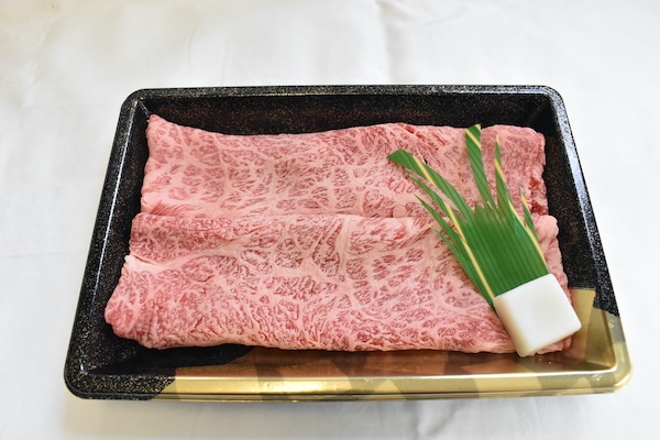 【肉のカジ】●A5ランク●常陸牛 肩ロースすき焼き用　１８０ｇ