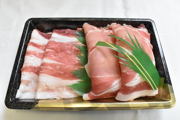 【肉のカジ】美明豚 しゃぶしゃぶ用　４００ｇ（ロース２００ｇばら２００ｇ）