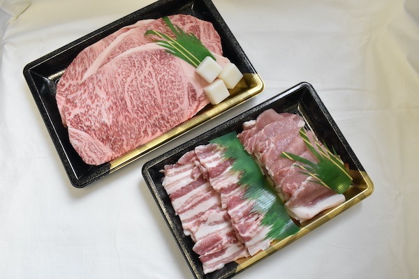 【肉のカジ】ステーキ焼肉セット ●A5ランク●常陸牛サーロイン３００ｇ×３枚＋美明豚６００ｇ（ロース３００ｇばら３００ｇ）