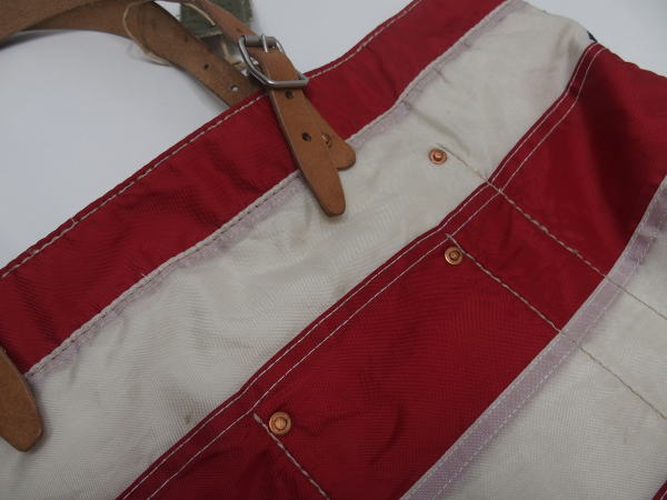 NO MORE WAR(�Ρ��⥢������)[MILITARY FLAG TOTE BAG/Pattern A]