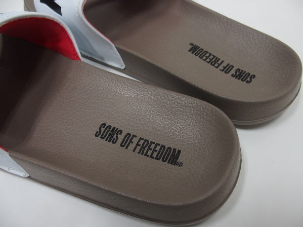 �ں߸˽�ʬ/���ʡ����Բ�/50% OFF��SUNS OF FREEDOM(���� ���� �ե꡼����)[Shower Sandals/HOLLY WOOD/�����������/�������/�ӡ����������/White]