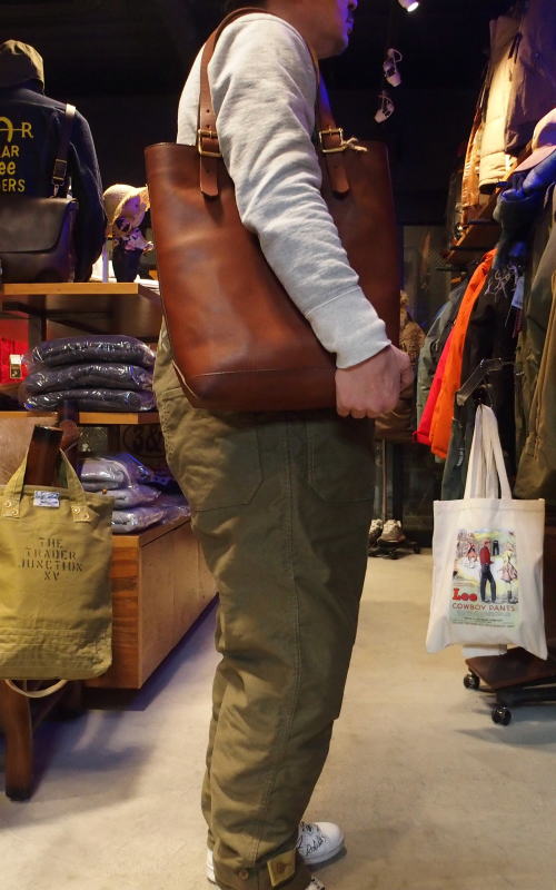 Vasco(ヴァスコ) [38-50th Anniversary U.S.MAIL LEATHER TRAVEL TOTE 