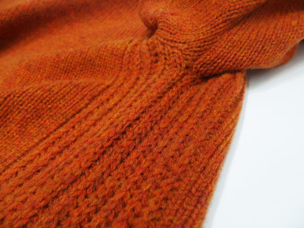 Soglia(ꥢ)[LANDNOAH SWEATER/British Wool-Orange]