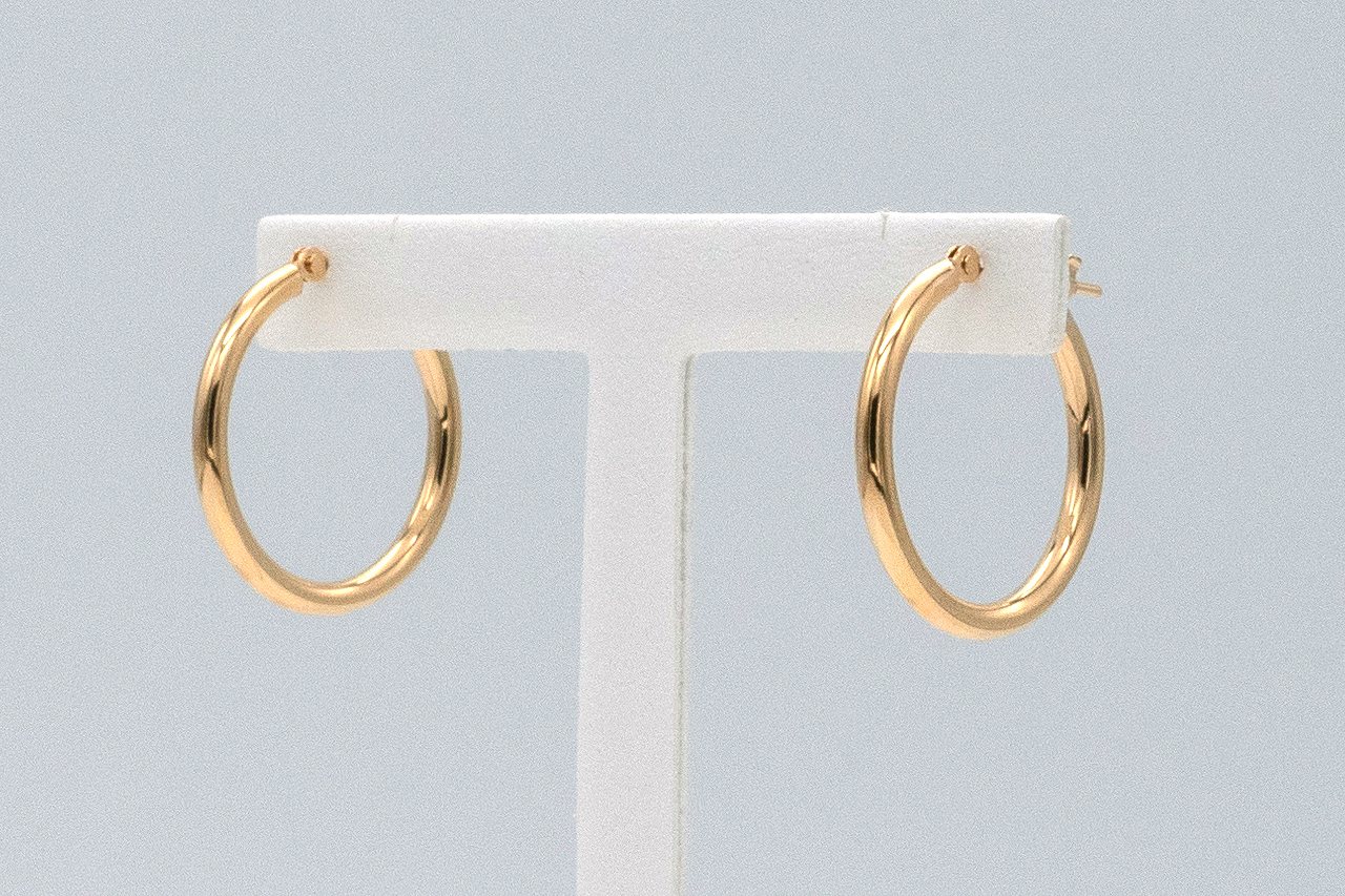 宝石K18 フープピアス 20mm 2φの卸専門通販サイト【メルキュール】