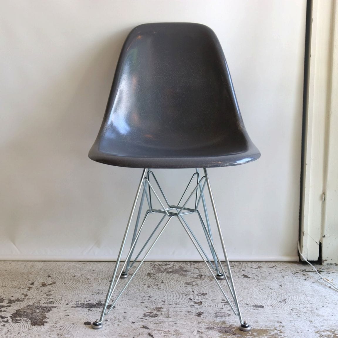 エレファントハイドグレー　ヴィンテージ ハーマンミラー　イームズシェルチェア ハーマンミラー / Herman Miller アームシェルチェア チャールズ