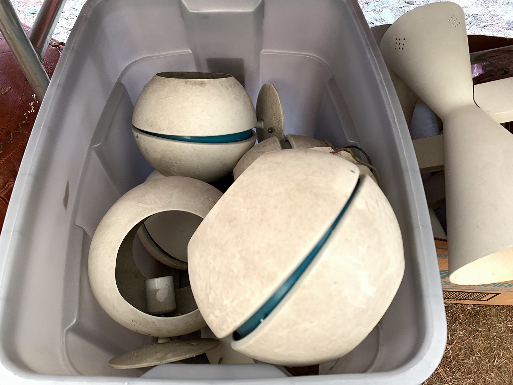 ブラケットランプ