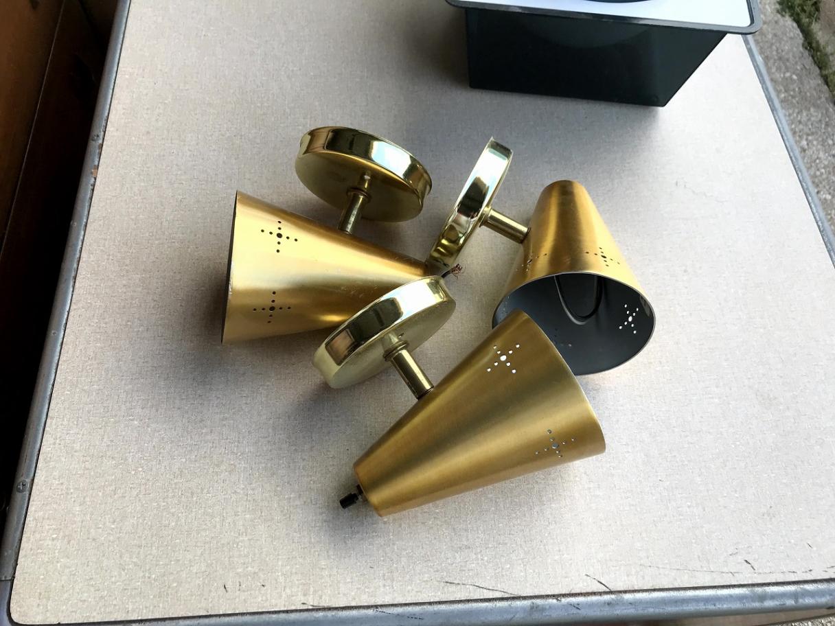 ブラケットランプ