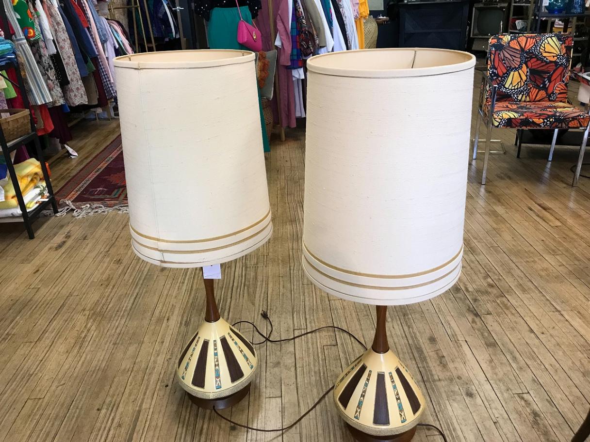 ポタリーベーステーブルランプ