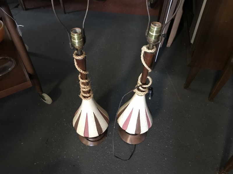 ポタリーテーブルランプ