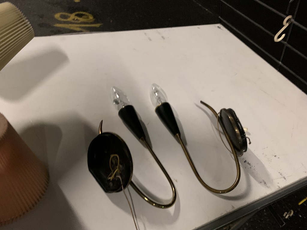 ウォールランプ