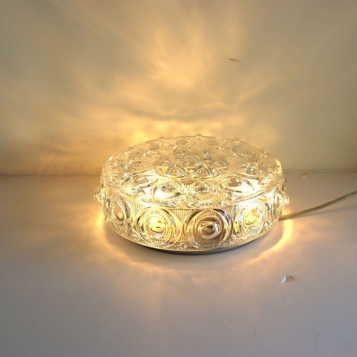 ガラスシーリングランプ