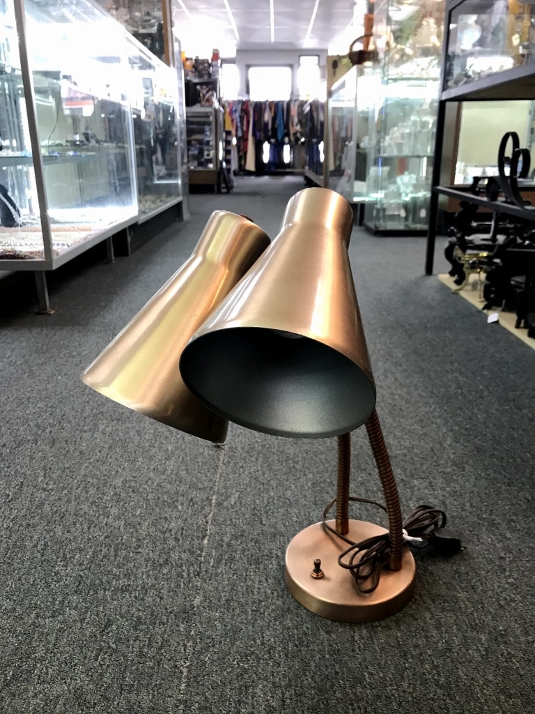 2灯デスクランプ