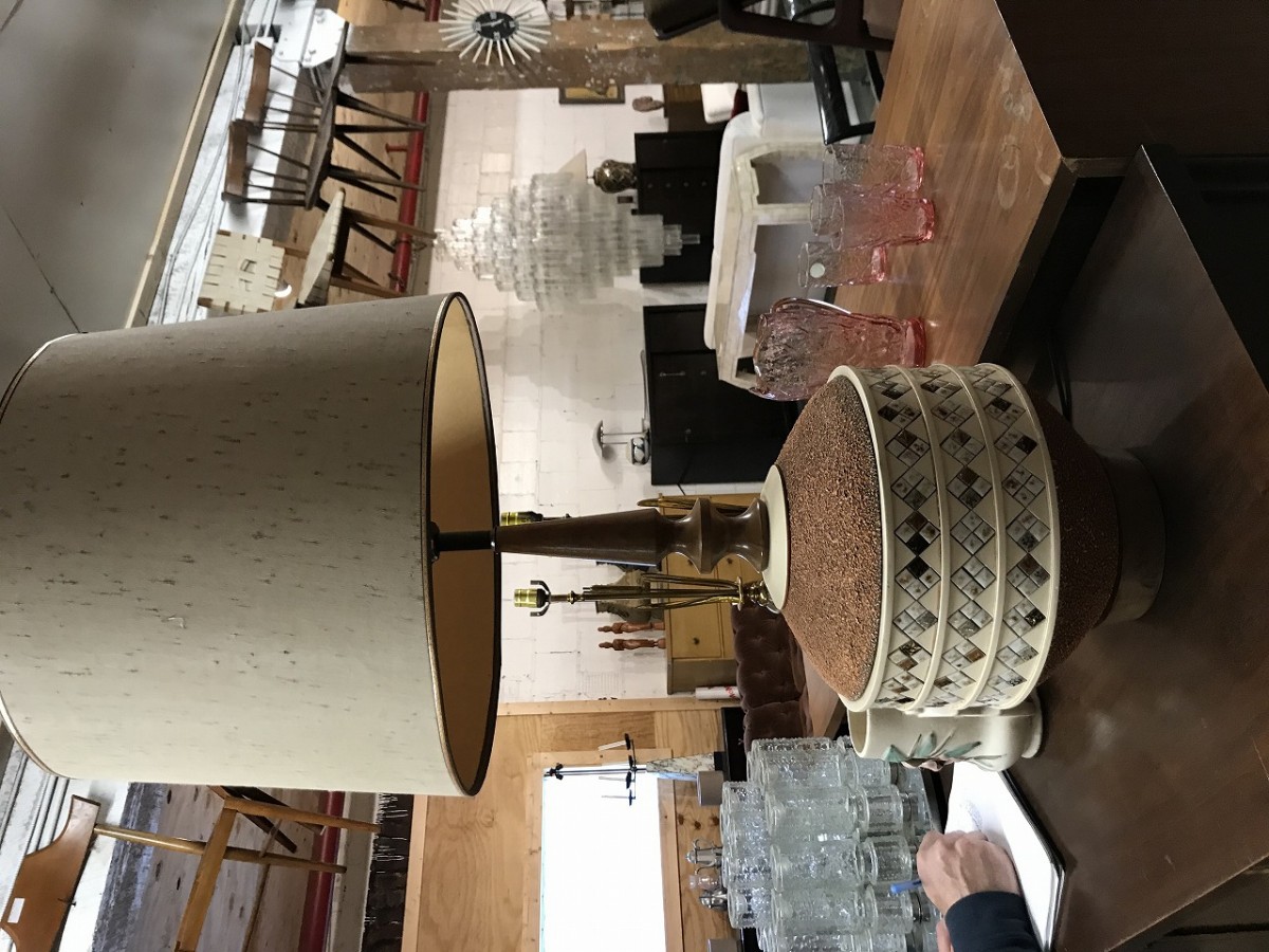 ポタリーベーステーブルランプ