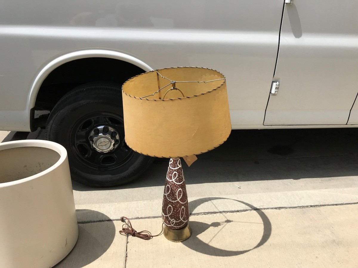 ポタリーベーステーブルランプ