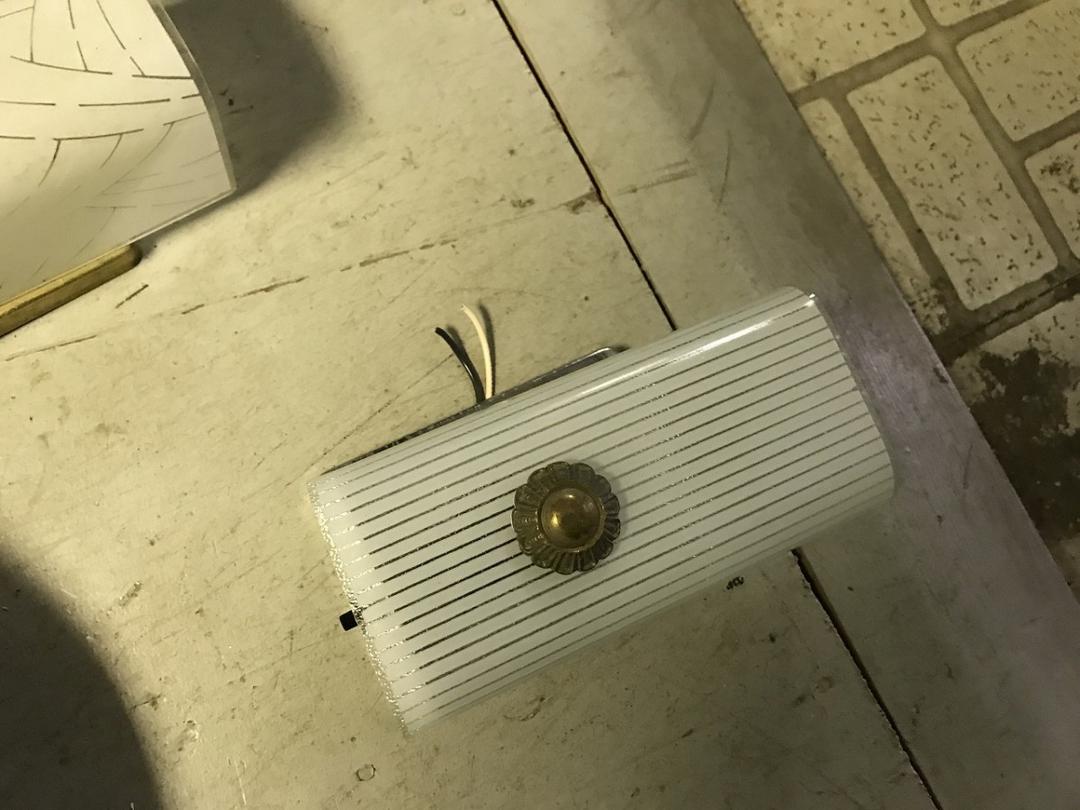 ガラスブラケットランプ