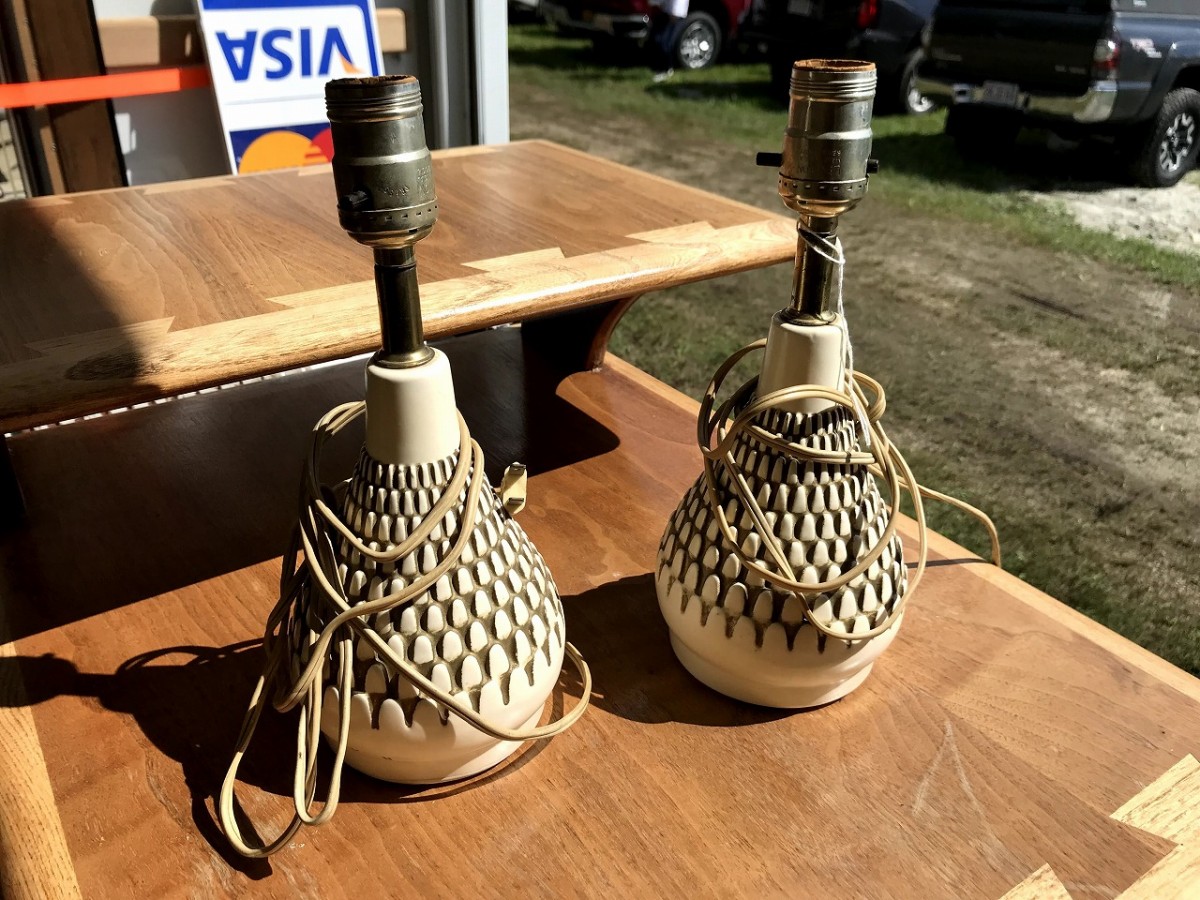 ポタリーベーステーブルランプ