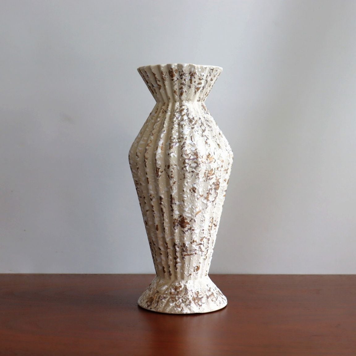 サヴォイ社製フラワーベース