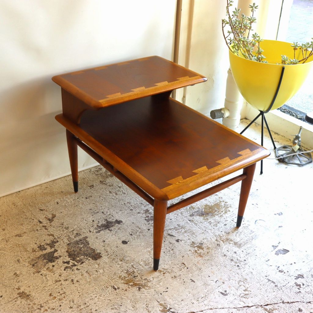 レーン社製ステップエンドテーブル