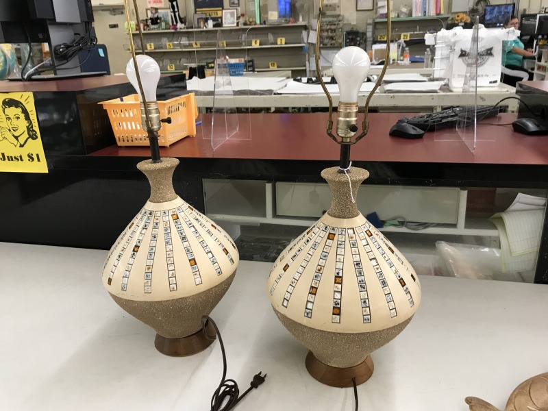 ポタリーテーブルランプ