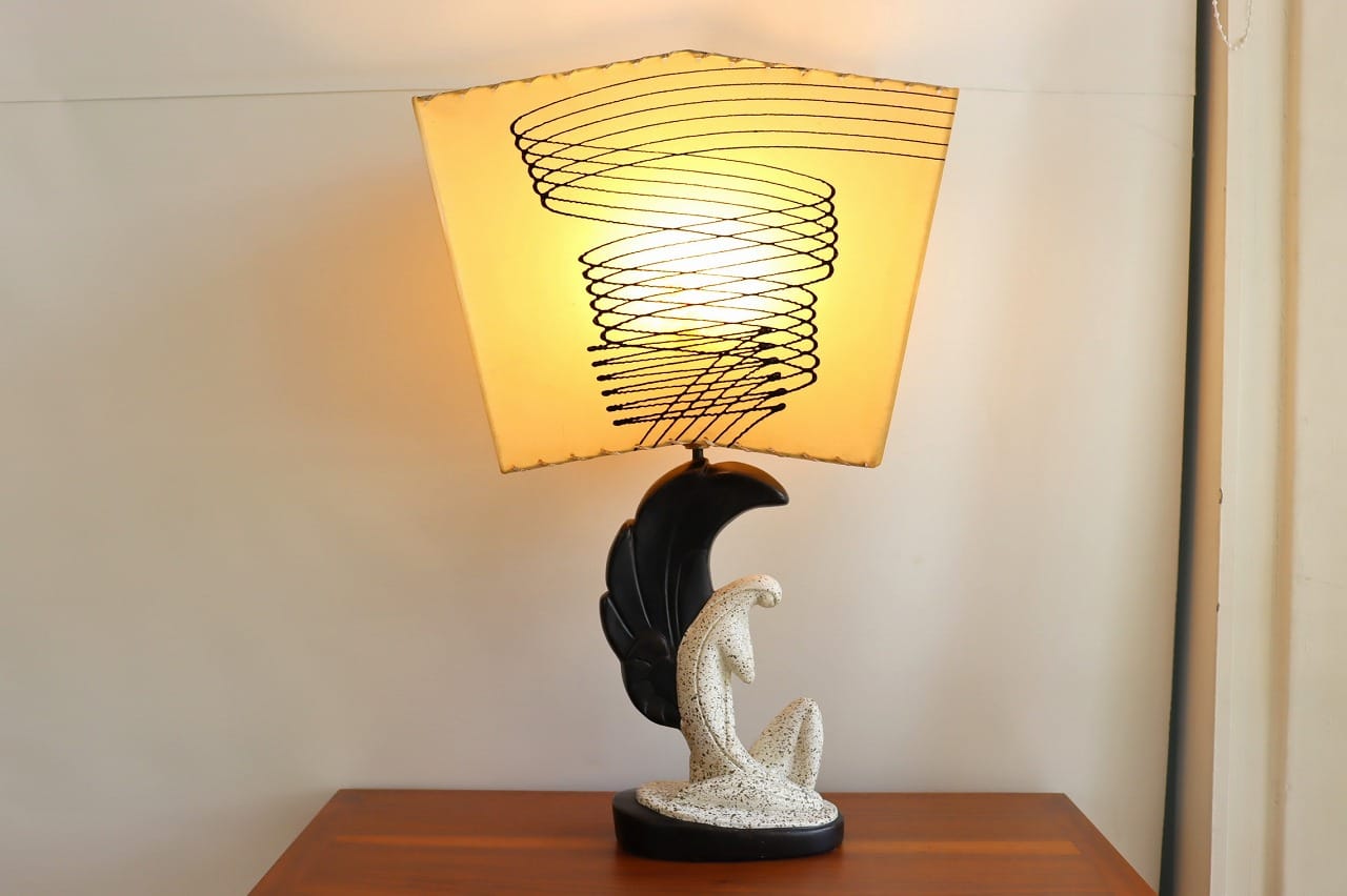 チョークウェアテーブルランプ