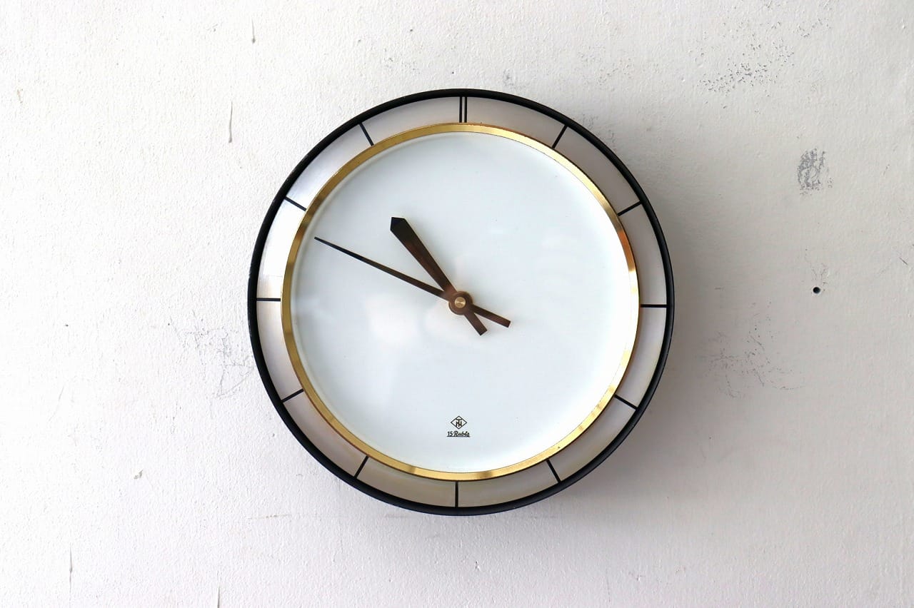 テレノーマ社製ウォールクロック