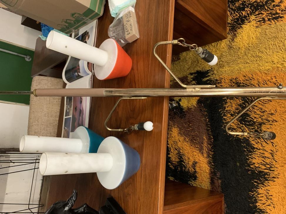 3灯ガラスポールランプ