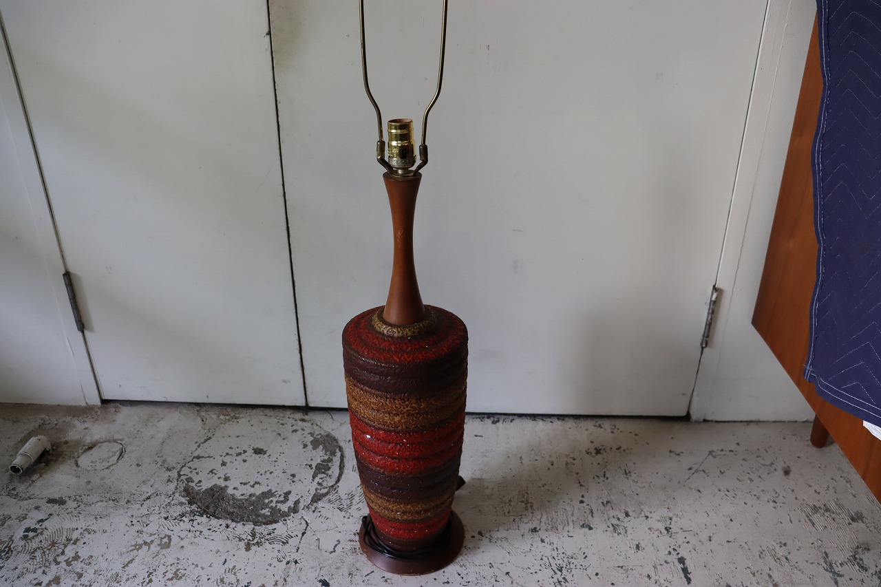 ポタリーベーステーブルランプ