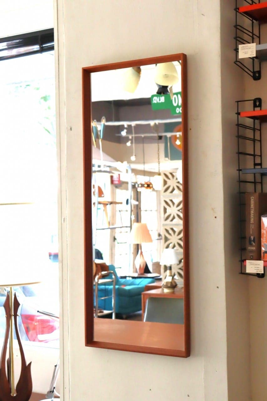 チークフレームミラー