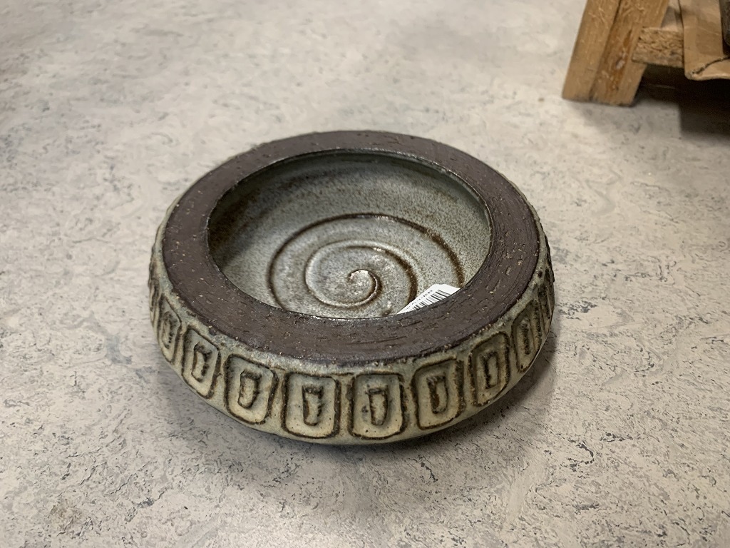 ポタリートレー