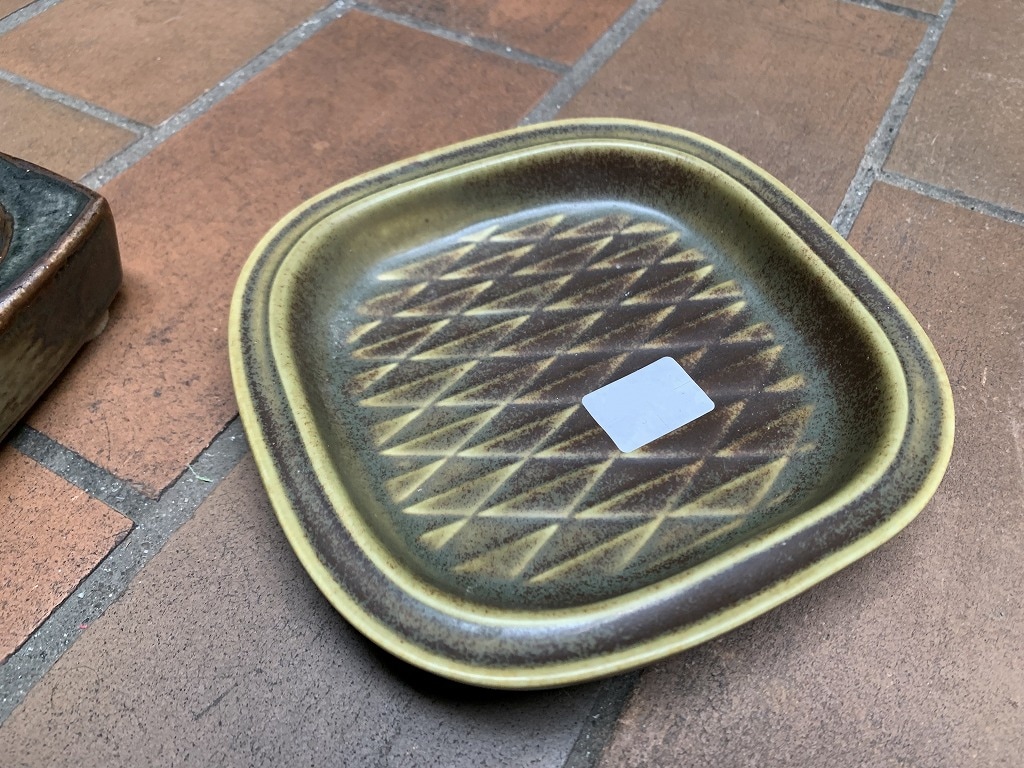 ポタリートレー