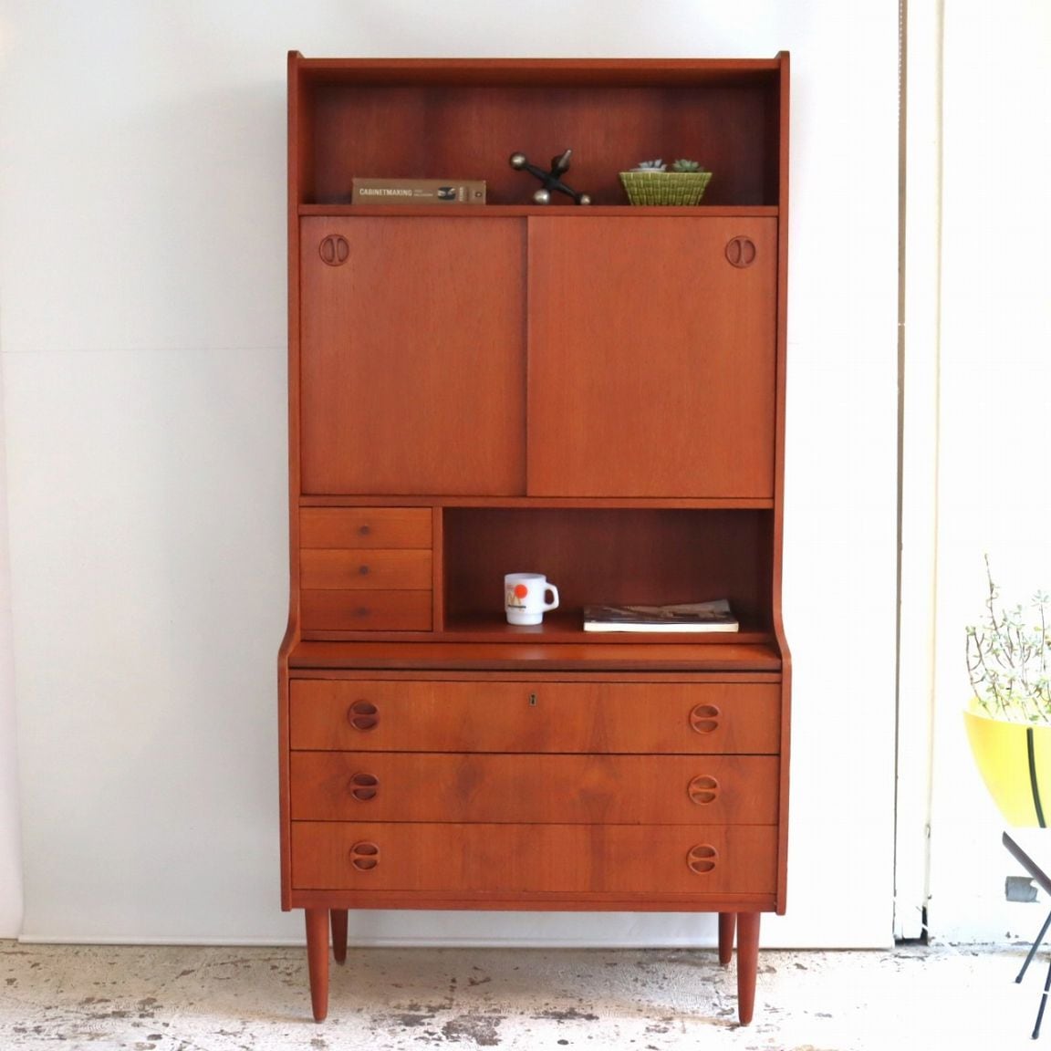 ブックシェルフ