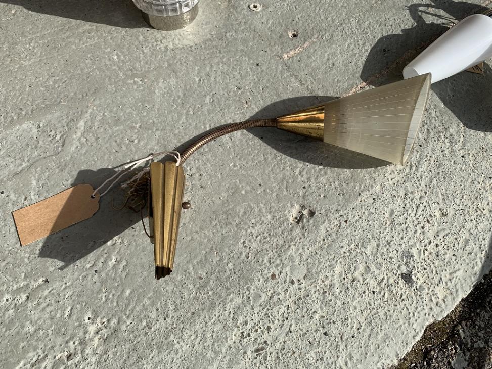 ウォールランプ