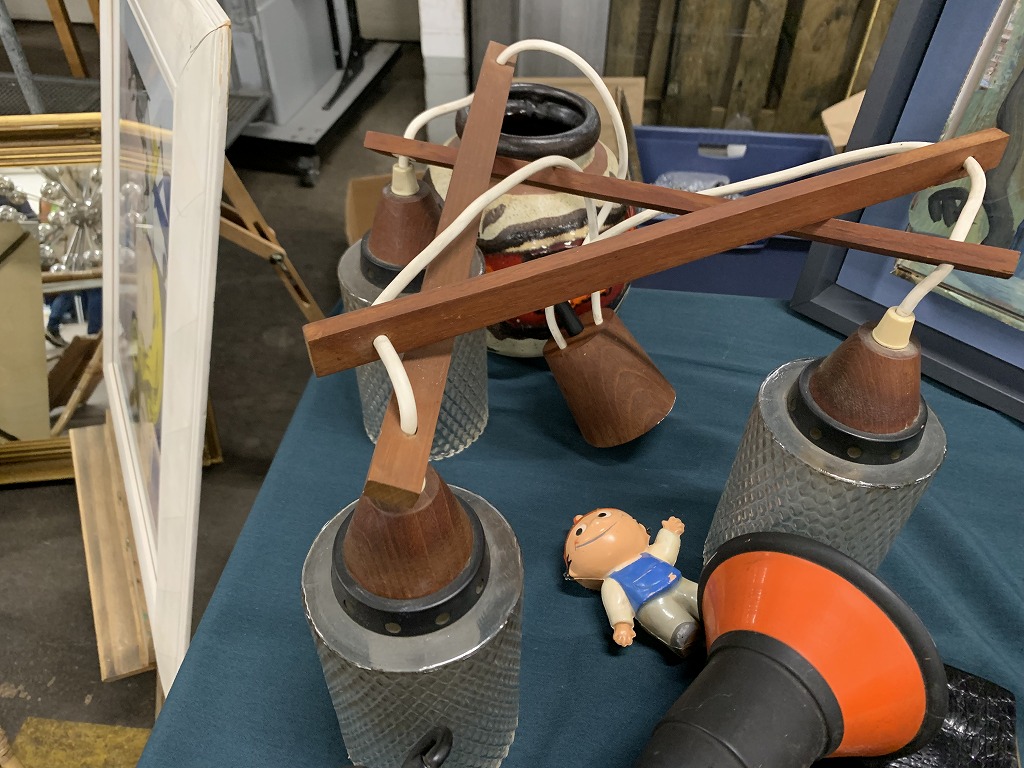 3灯ペンダントランプ