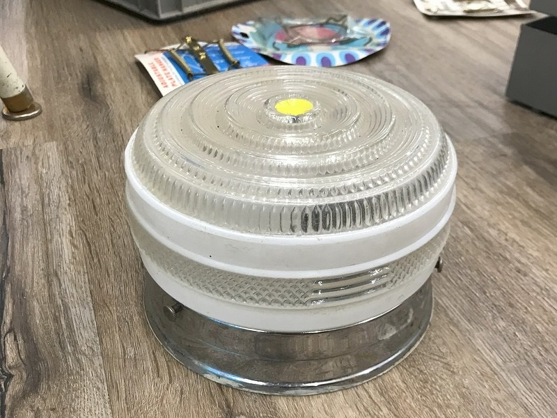 シーリングランプ