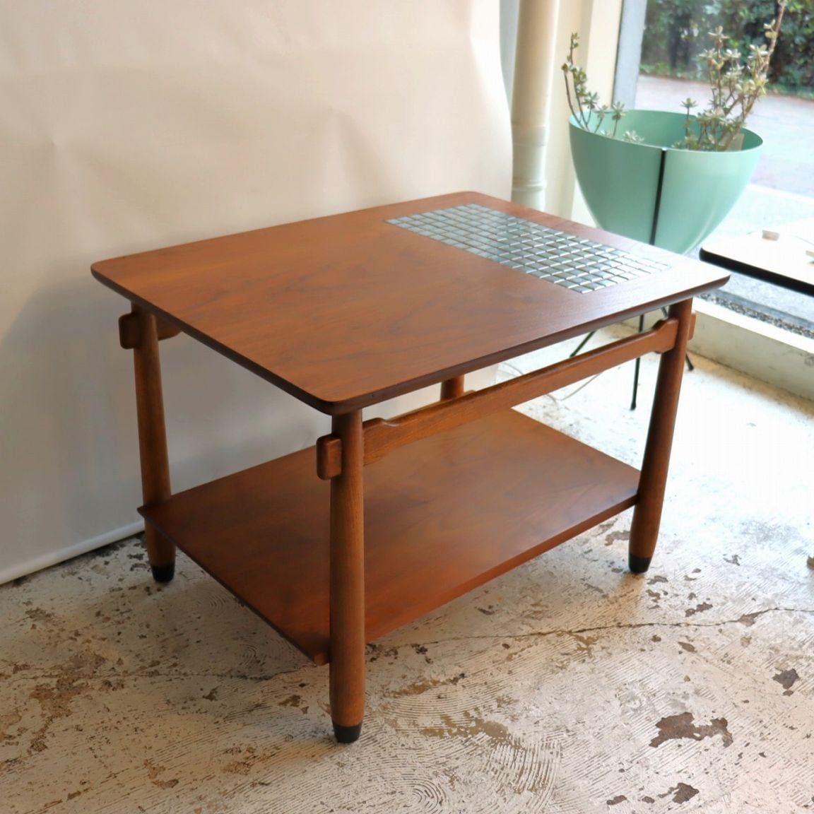 木製長方形コーヒーテーブル　60年代70年代　昭和レトロ　ミッドセンチュリー　茶 ♪W 80×D70×H72・60cmミッドセンチュリーテーブル カフェテーブル 2人