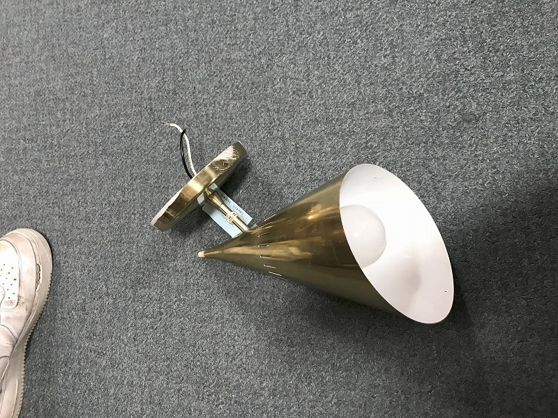 ウォールランプ